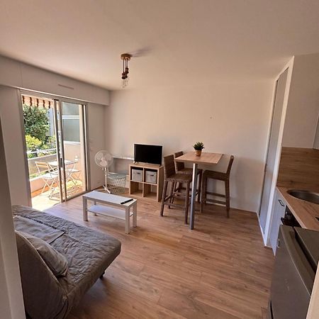 Beau Studio 300 M De La Plage Avec Parking Appartement La Ciotat Buitenkant foto